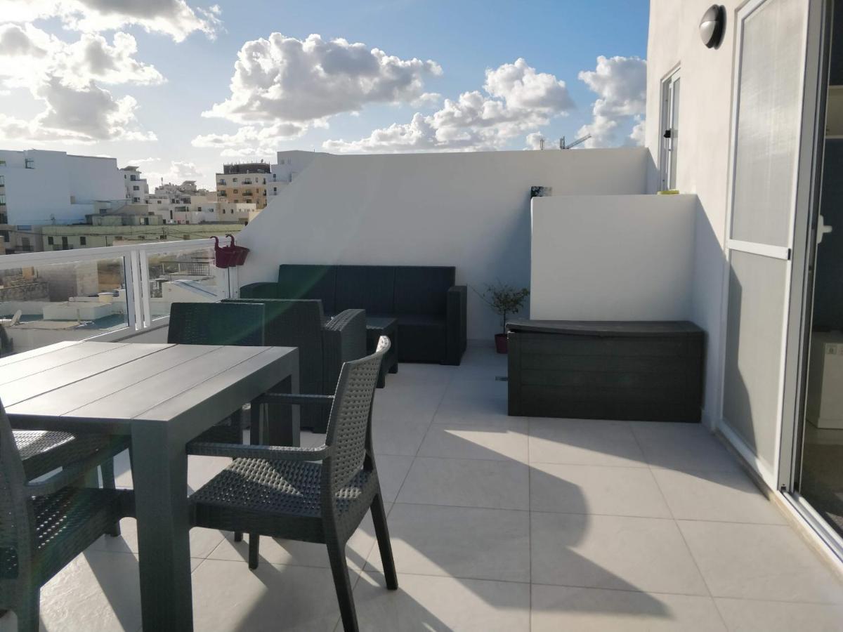 Sea View Penthouse With Large Terrace Irom1-1 Apartment Marsaskala Exterior foto