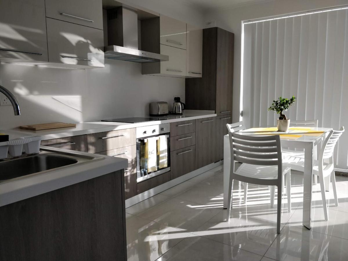 Sea View Penthouse With Large Terrace Irom1-1 Apartment Marsaskala Exterior foto